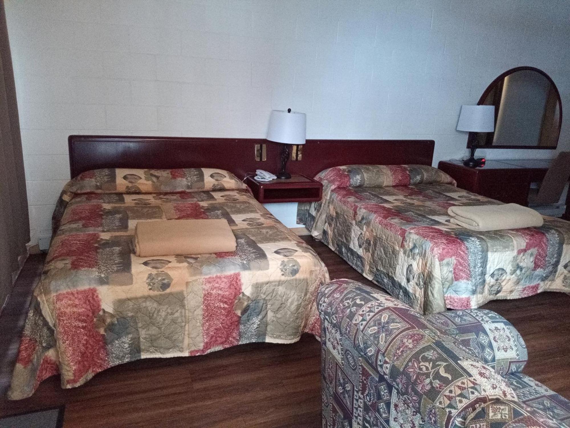 Motel Lennoxville Sherbrooke Exteriér fotografie